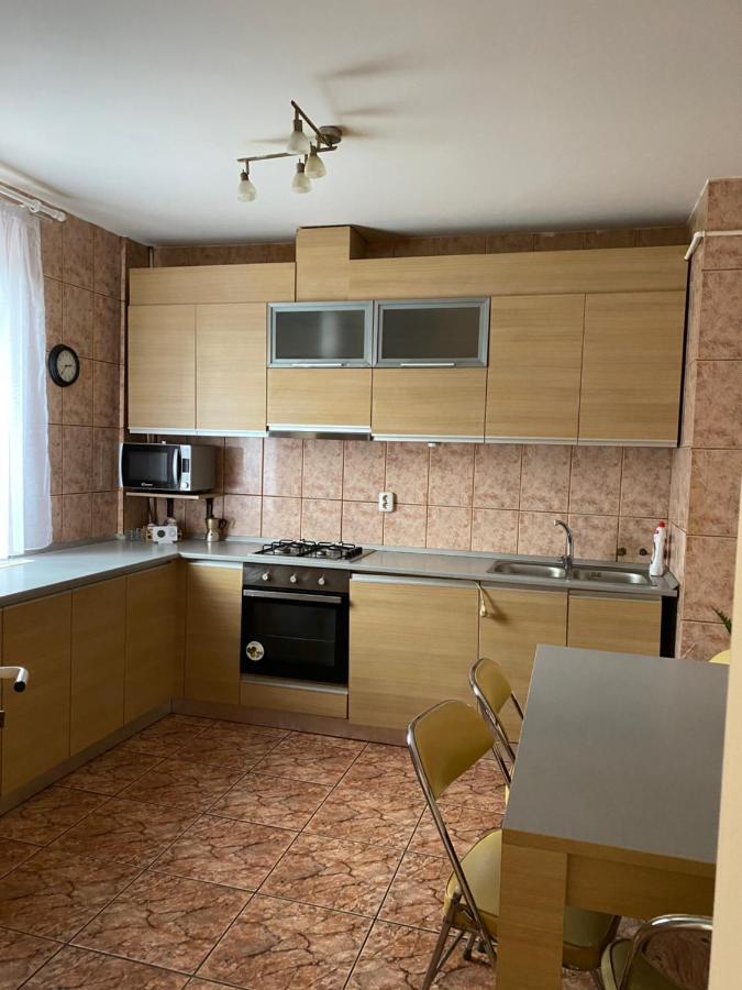 Apartament Modern Langa Castelul Corvinilor Apartment Hunedoara Luaran gambar