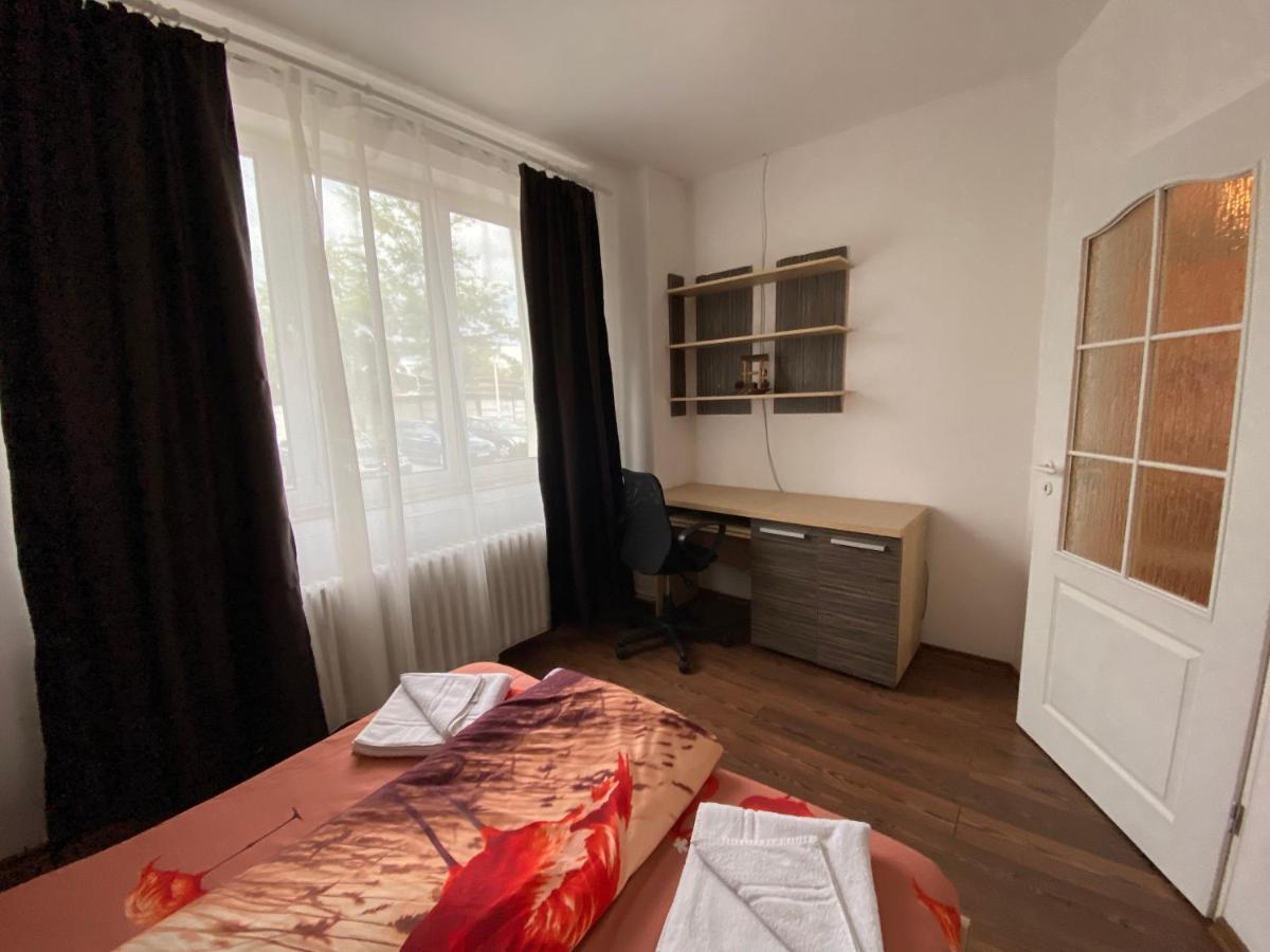 Apartament Modern Langa Castelul Corvinilor Apartment Hunedoara Luaran gambar